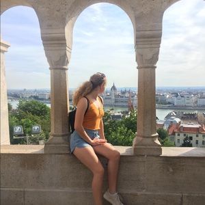 Meet your Posher, Arnica